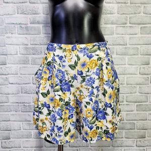 Vintage‎ 90s Paris Blues Blue Yellow Floral Pleated High Waisted Flowy Shorts
